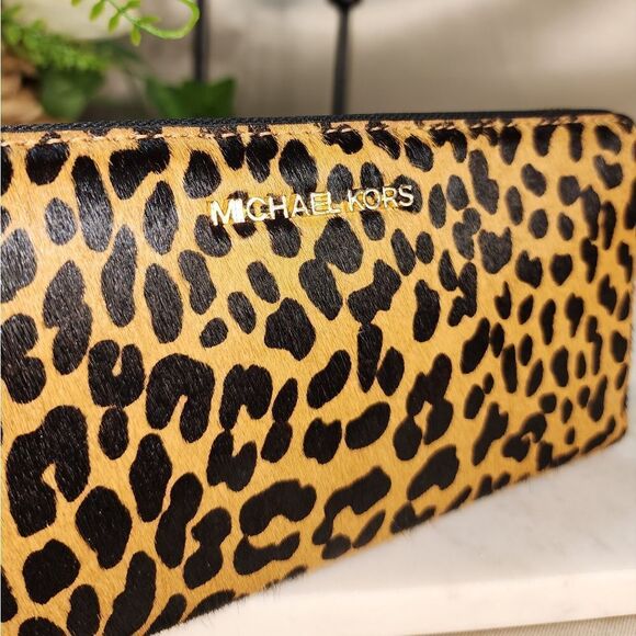 Michael Kors Black Wallet with Gold Accents - Picture 4 of 17